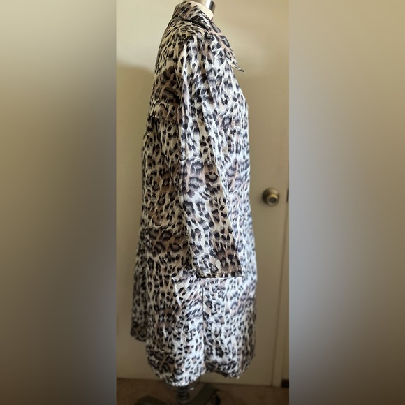 Waterproof printed jacket - Picture 4 of 4